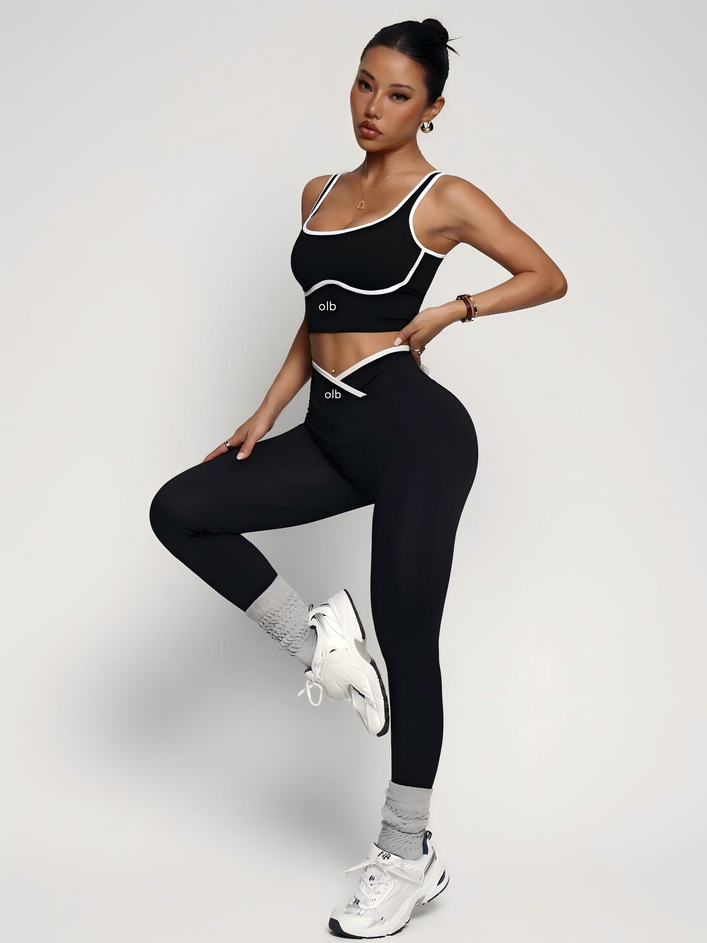 Completo sportivo da donna a 2 - Herbal Yoga recensione e prezzo