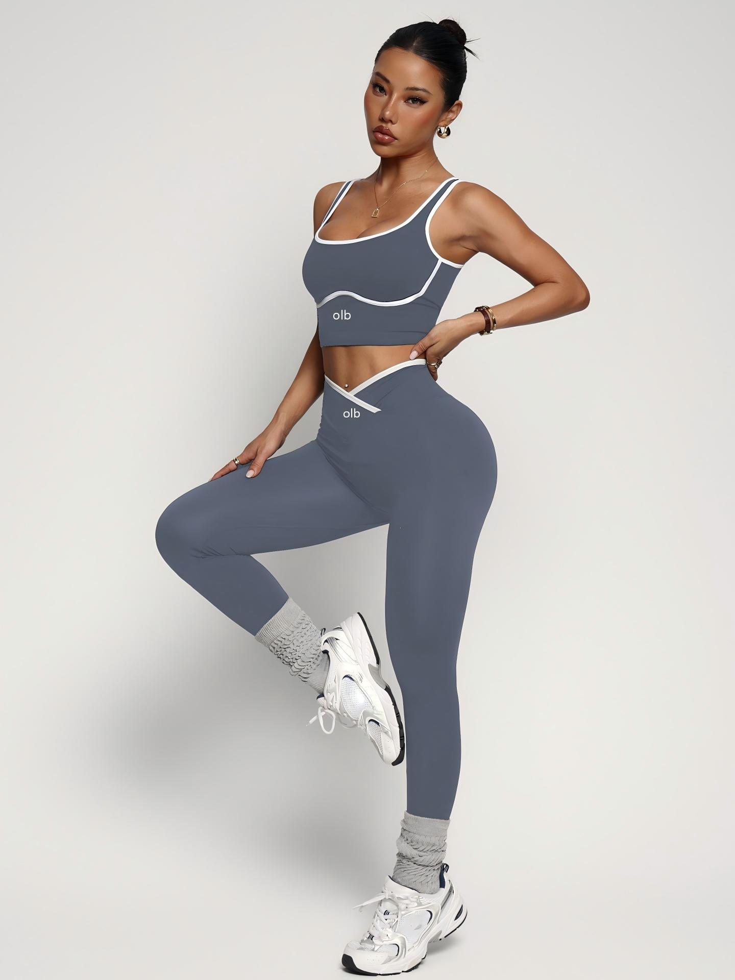 Completo sportivo da donna a 2 - Herbal Yoga recensione e prezzo